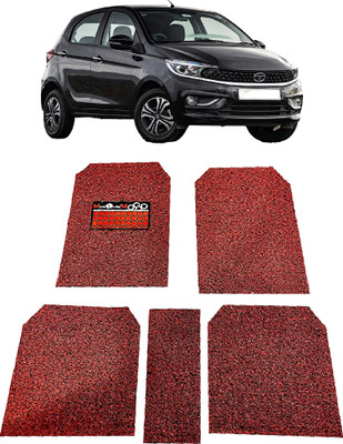 INSURE AUTOMOTIVE PVC Standard Mat For  Toyota Fortuner(Red)
