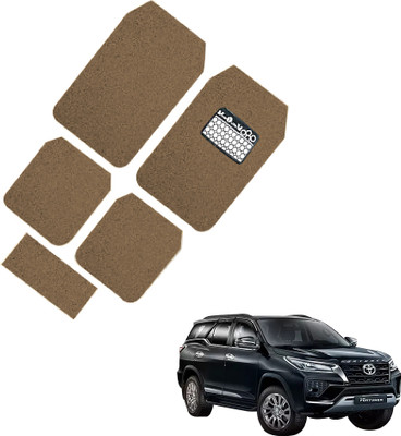 INSURE AUTOMOTIVE PVC Standard Mat For  Toyota Fortuner(Beige)