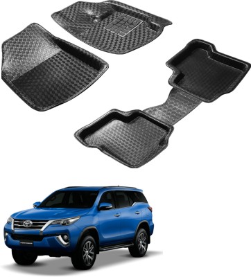 Auto Hub PVC 5D Mat For  Toyota New Fortuner(Black)