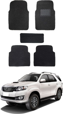 Autoxygen PVC Standard Mat For  Toyota Fortuner(Black)