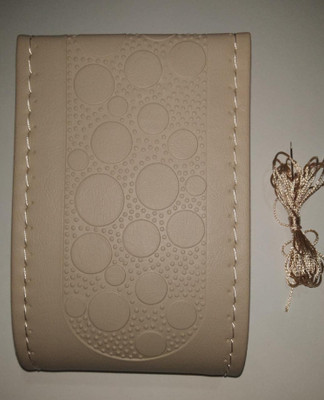 S MANGLAM Hand Stiched Steering Cover For Tata Alto 800, Alto K10, Amaze, Aspire, Astra, Avventura, Baleno, Brio, Celerio(Beige, Leatherite)