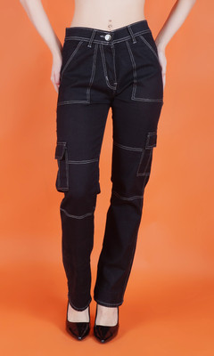 linaria Loose Fit Women Black Jeans