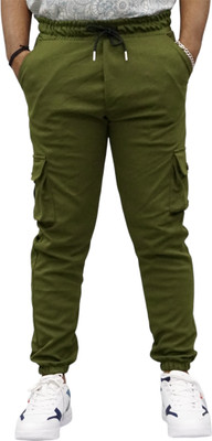 Style look Men Cargos