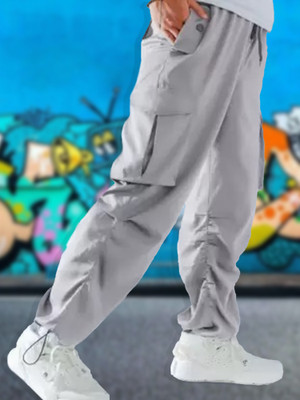 Jump Cuts Men Cargos