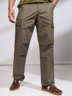 HIGHLANDER Men Cargos