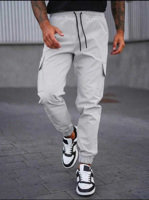 Raavi By Gaurav Regular Fit Men Grey Trousers