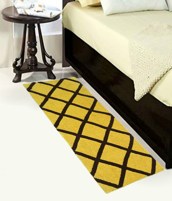 Woolpik Green Polyester Runner(2 ft,  X 6 ft, Rectangle)