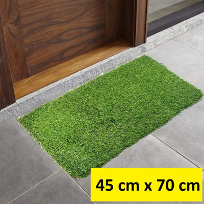 COMFY HOME Green Polypropylene Carpet(45 cm,  X 70 cm, Rectangle)