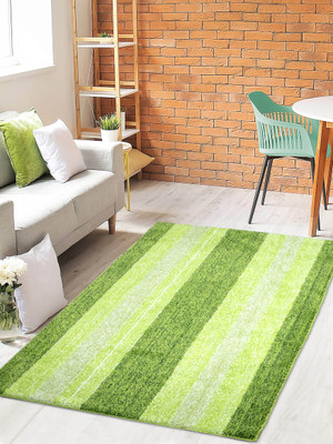 Saral Home Green Polyester Carpet(120 cm,  X 180 cm, Rectangle)