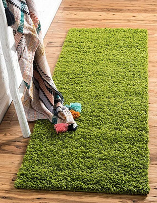 Anabia Green Polyester Carpet(2 ft,  X 6 ft, Rectangle)