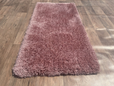Shag Weaving Pink Polyester Runner(2 ft,  X 3 ft, Rectangle)