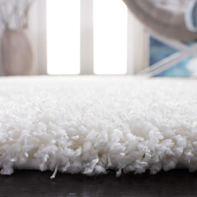 HR CARPET White Polyester Carpet(2 ft.,  X 4 ft., Rectangle)