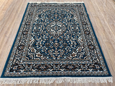 Zeeshan handloom 150 cm  X 200 cm Polyester Carpet(Rectangle, Blue)