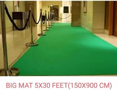 AfCarpets Green Synthetic Carpet(152 cm,  X 914 cm, Rectangle)