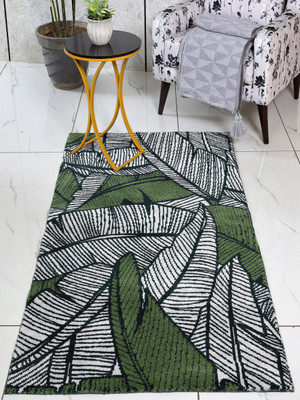 Saral Home Green Polyester Carpet(120 cm,  X 180 cm, Rectangle)