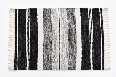 UB Home and Decor Black, White Cotton Area Rug(60 cm,  X 90 cm, Rectangle)
