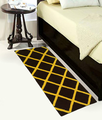 Woolpik Red Polyester Runner(2 ft,  X 7 ft, Rectangle)