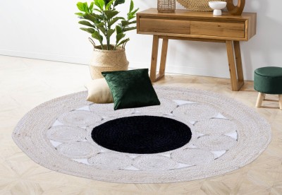 RAMAN TEXTILE White, Black Jute Carpet(4 ft,  X 4 ft, Square)