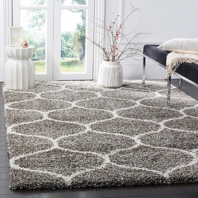 HR CARPET Silver Polyester Carpet(4 ft.,  X 6 ft., Rectangle)