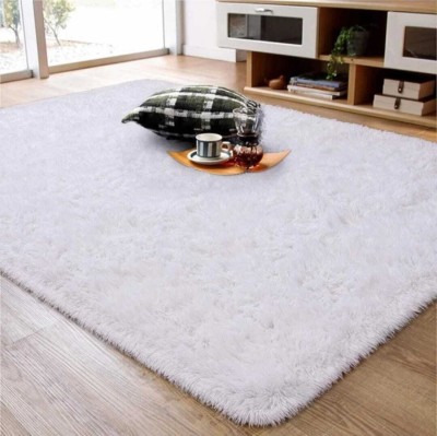 Samjeeda Handloom carpets White Wool Carpet(120 cm,  X 180 cm, Rectangle)