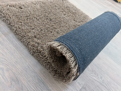 Shag Weaving Gold Polyester Carpet(2 ft,  X 4 ft, Rectangle)