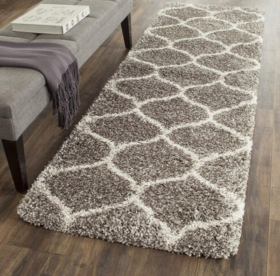 SPA Furnishing 4 cm  X 2 cm Polypropylene Carpet(Rectangle, Silver, White)