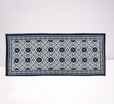 Furnishing Hut Black, White Cotton Carpet(63.5 cm,  X 124.46 cm, Rectangle)