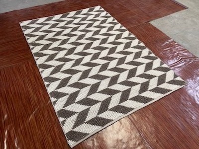 Rudra Textile White, Grey Wool Carpet(5 ft,  X 8 ft, Rectangle)