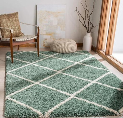 Samjeeda Handloom carpets Green Wool Carpet(4 ft,  X 6 ft, Rectangle)