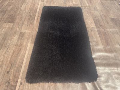 Shag Weaving Black Polyester Runner(2 ft,  X 3 ft, Rectangle)
