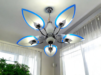 Prop It Up 5 Leaf Modern Design 25 watts Ceiling Pendant Chandelier WITHOUT BULBS Chandelier Ceiling Lamp(Blue, White)