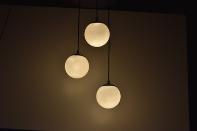 RIZARD 3 White Globe Pendant Lights Pendant Lighting Fixture Hanging Lamp Chandelier Chandelier Ceiling Lamp(White)