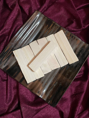 Brighty 900gms white slate chips natural earthy slate pencil chalk box chalk(40 Sticks)
