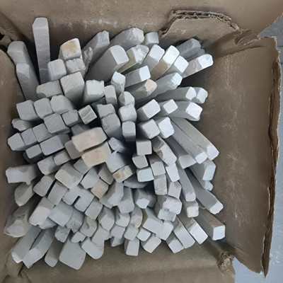 Slate Pencils Crunchy and Natural Limestone (Pack of 1 KG) All type sports Chalk(200 Sticks)