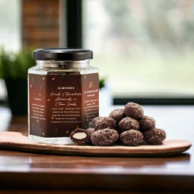 la chocoallure Dark Chocolate Almonds n Chia Seeds Fudges(100 g)