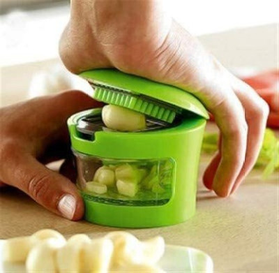 VVG TRADERS Compact Garlic & Ginger Mini Press Chopper | Peeler Vegetable & Fruit Chopper(Compact Garlic & Ginger Mini Press Chopper | Peeler)
