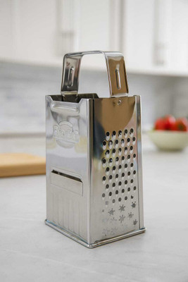 lyon Vegetable Grater (kaddukas) multipurpose slicer and chopper Vegetable & Fruit Grater & Slicer(1 Chopper)