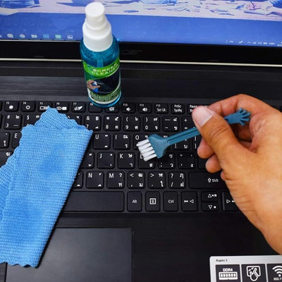 SANEHA Ranz cleaning kit for Laptops(Laptop screen cleaning kit for remove dust (100ml))