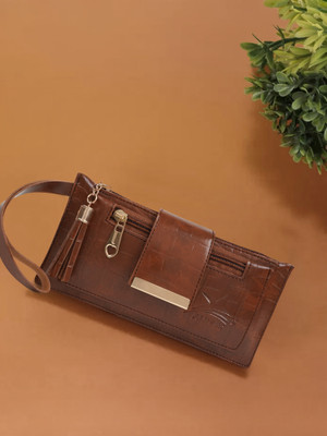 FANCES Casual Tan  Clutch