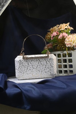 Toobacraft Party White  Clutch