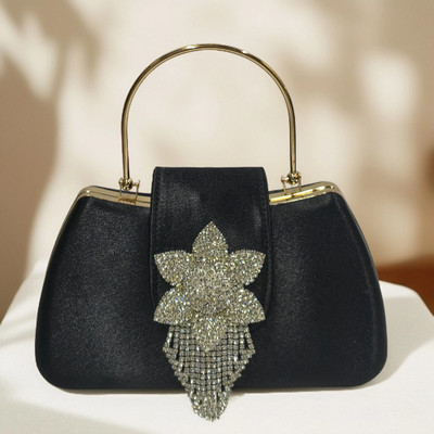 WILDMOuNT Party Black  Clutch