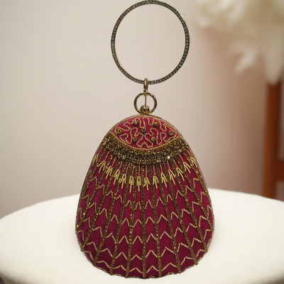 WILDMOuNT Party Red  Clutch