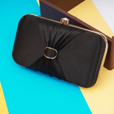 FOR THE BEAUTIFUL YOU Casual, Party, Formal Black  Clutch