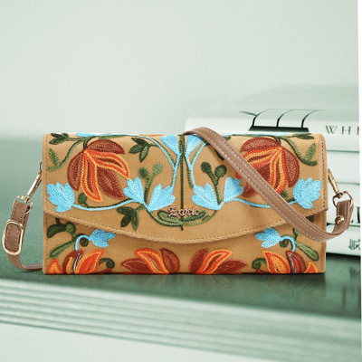 Exotic Party, Casual Beige  Clutch
