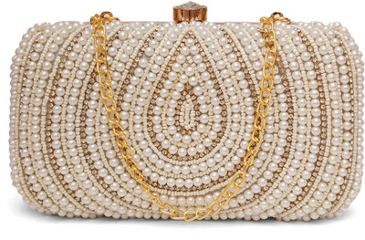 Fabbhue Party White  Clutch