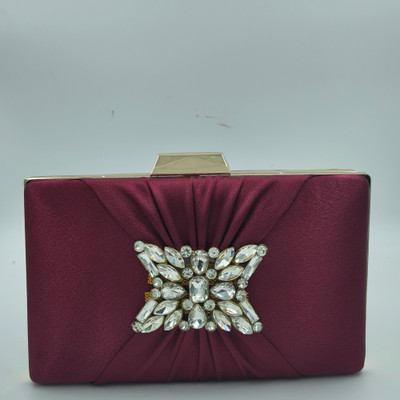 troveo Party Maroon  Clutch
