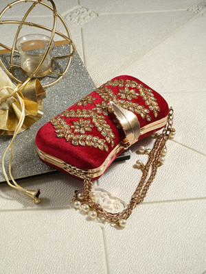 Tooba Handicraft Party Red  Clutch
