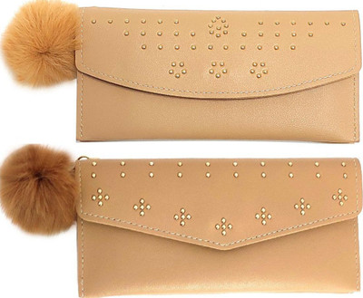 Mahabal Casual, Party, Formal Cream, Tan  Clutch(Pack of: 2)