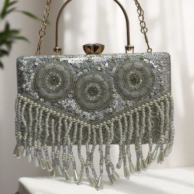 Bella Moda Party Silver  Clutch