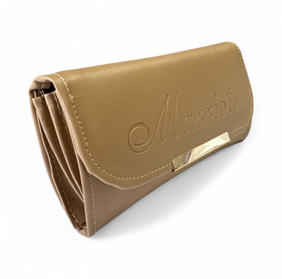 Makhujee Casual, Party Beige  Clutch